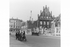 Neustaedtische-Rathaus-zwischen-1945-und-1946