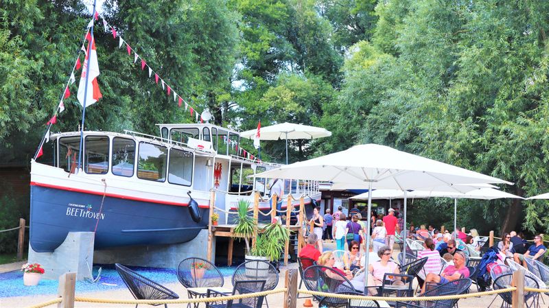 Cocktailschiff 3