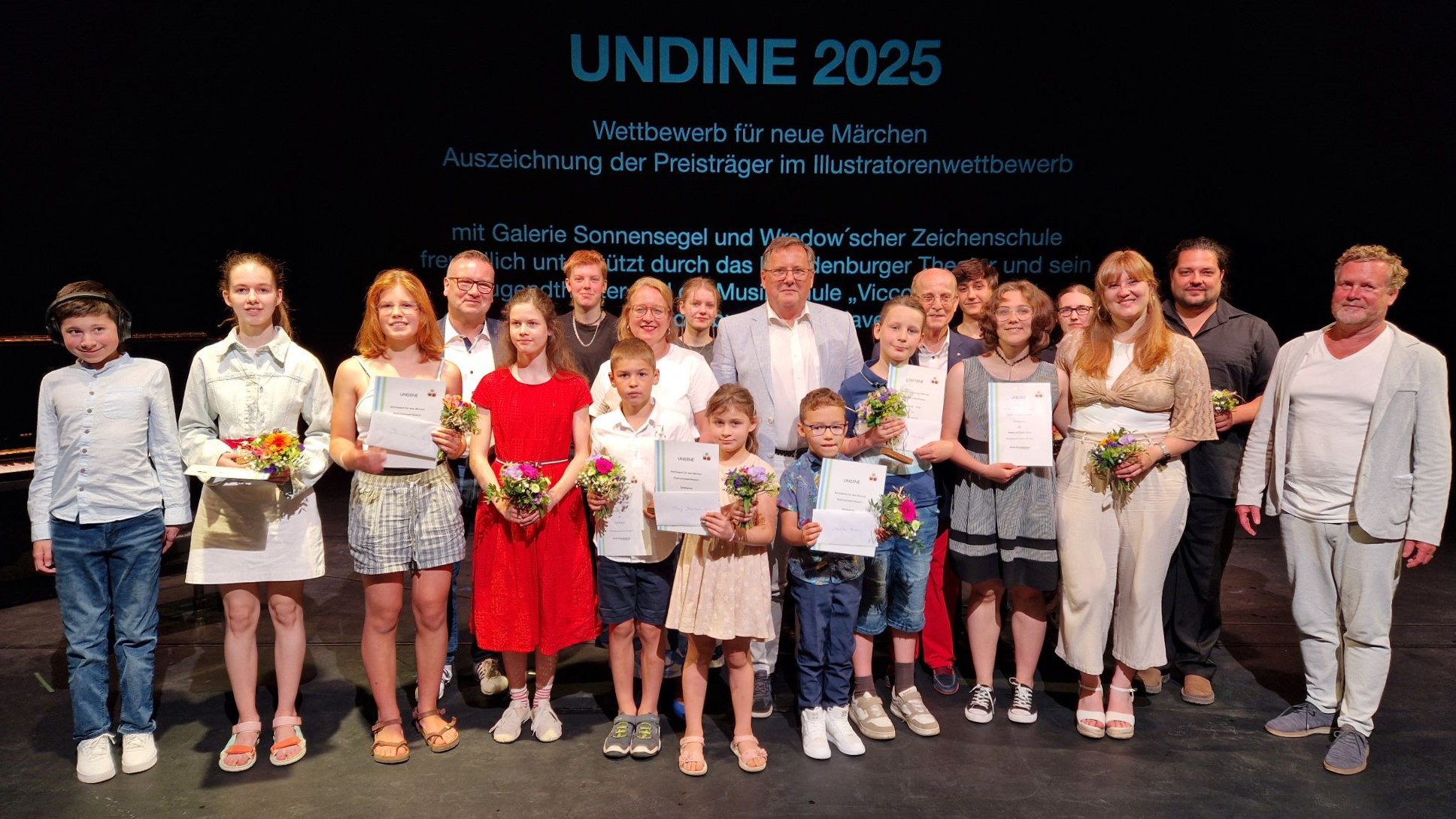 Undine-Illu_25_Gruppenbild Undine-Illu_25_Gruppenbild