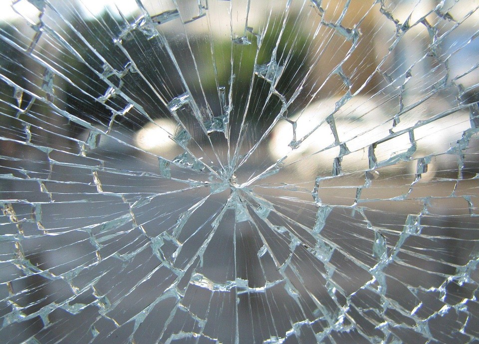 glass-89068_960_720 glass-89068_960_720