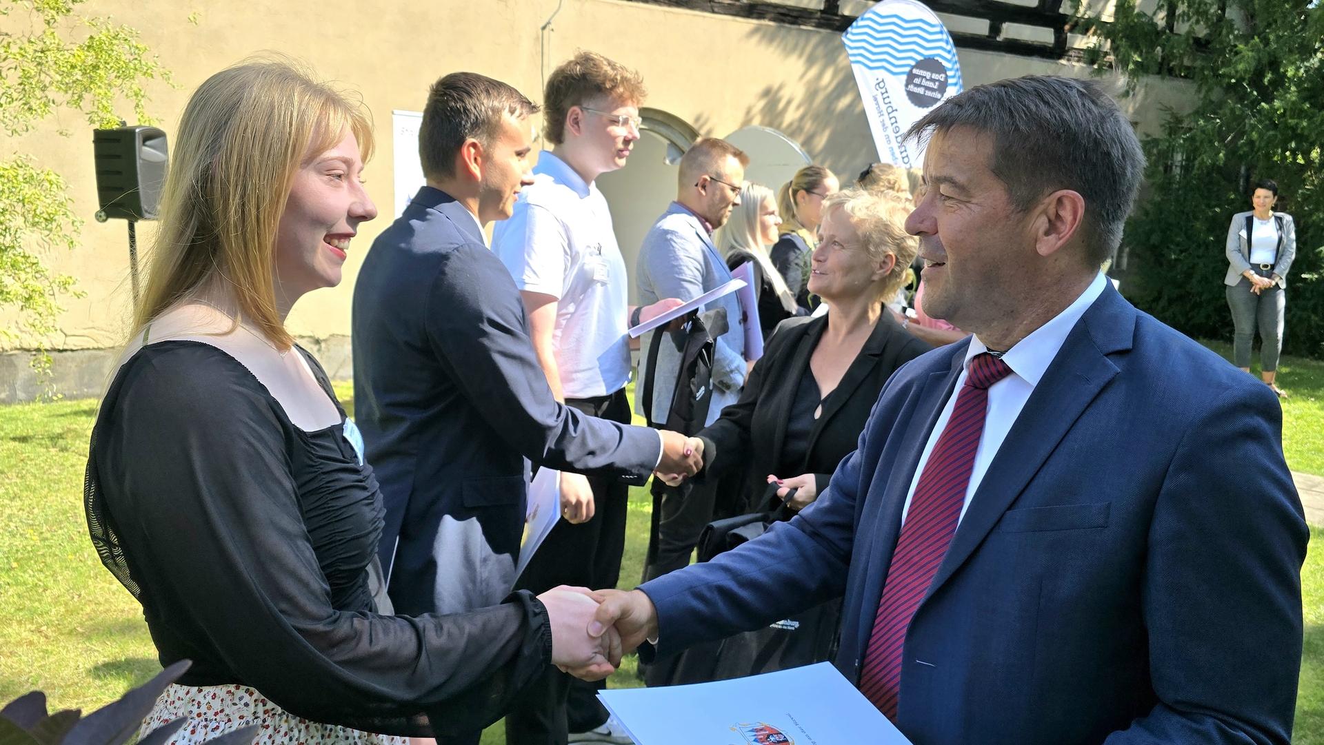 Studenten_Azubis_OB_2025-1 Studenten_Azubis_OB_2025-1