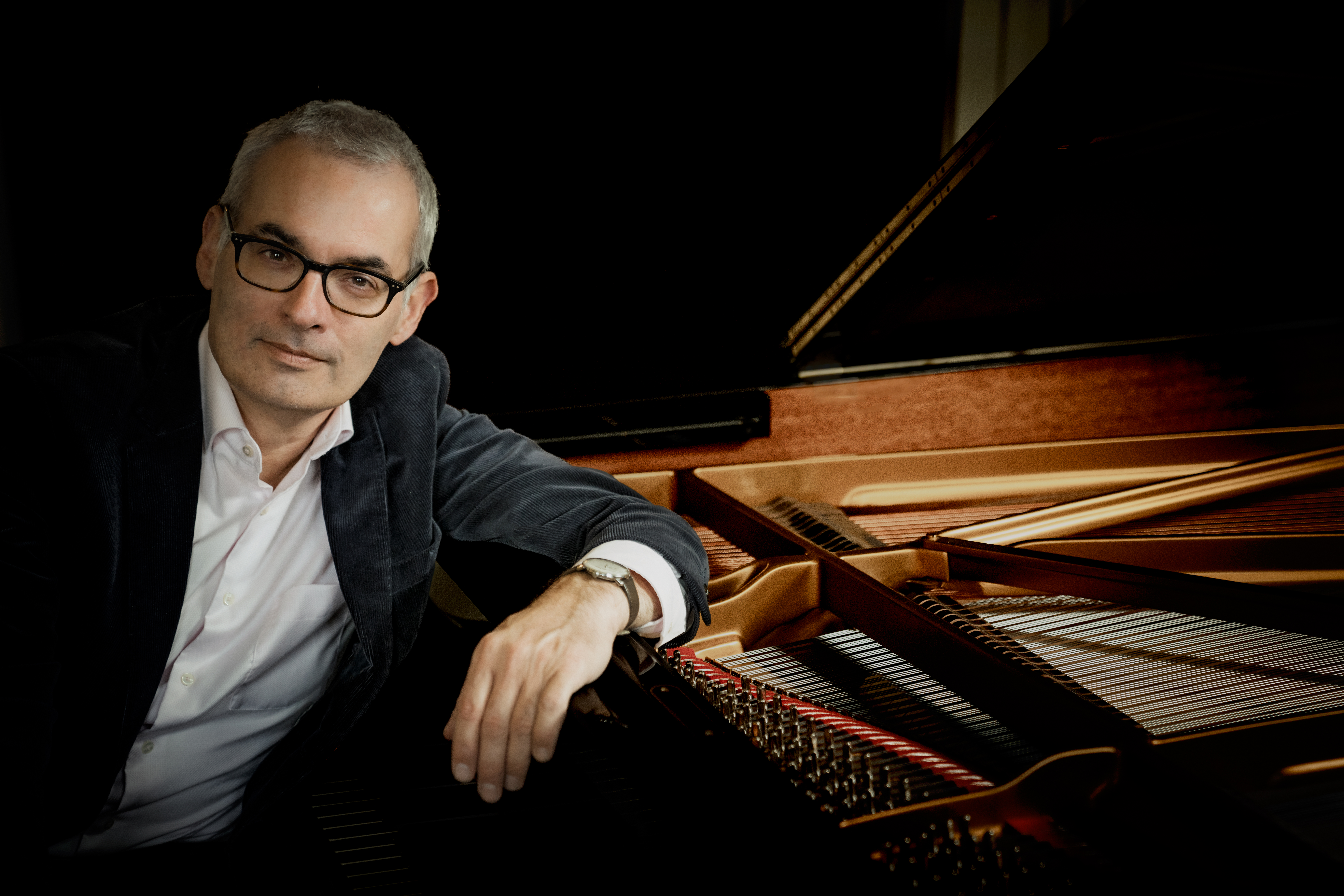 markus-becker-pianist-pressebild-download-c-Irène Zandel(1)