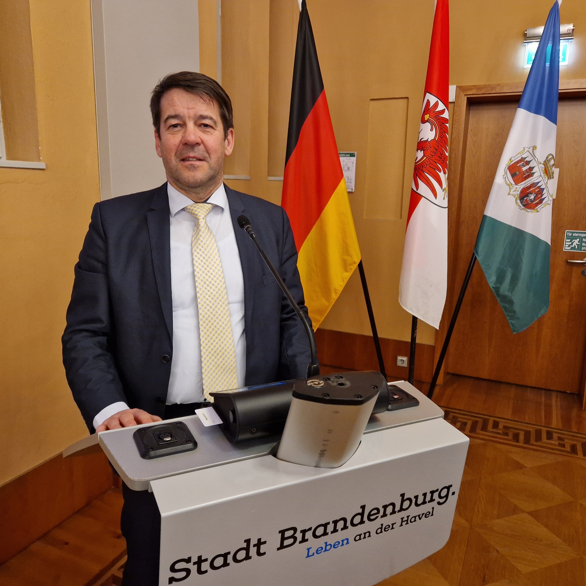 Steffen_Scheller_SVV_Rednerpult2