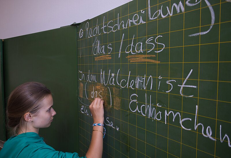 csm_SK_Tafel_Schuelerin_3_print_4388c10e4e