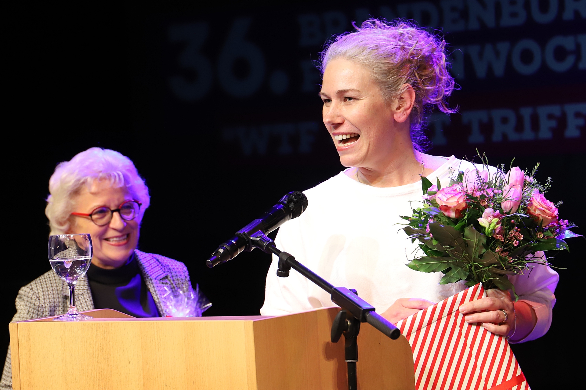 Frauenpreis-Trägerin Romy Lange freute sich.