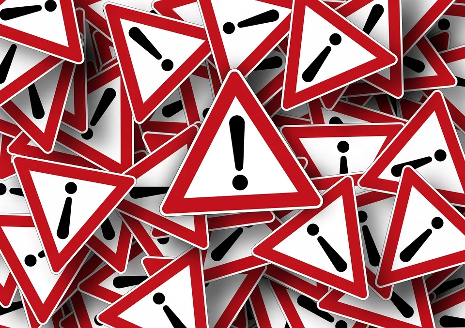 road-sign-663368_960_720 road-sign-663368_960_720