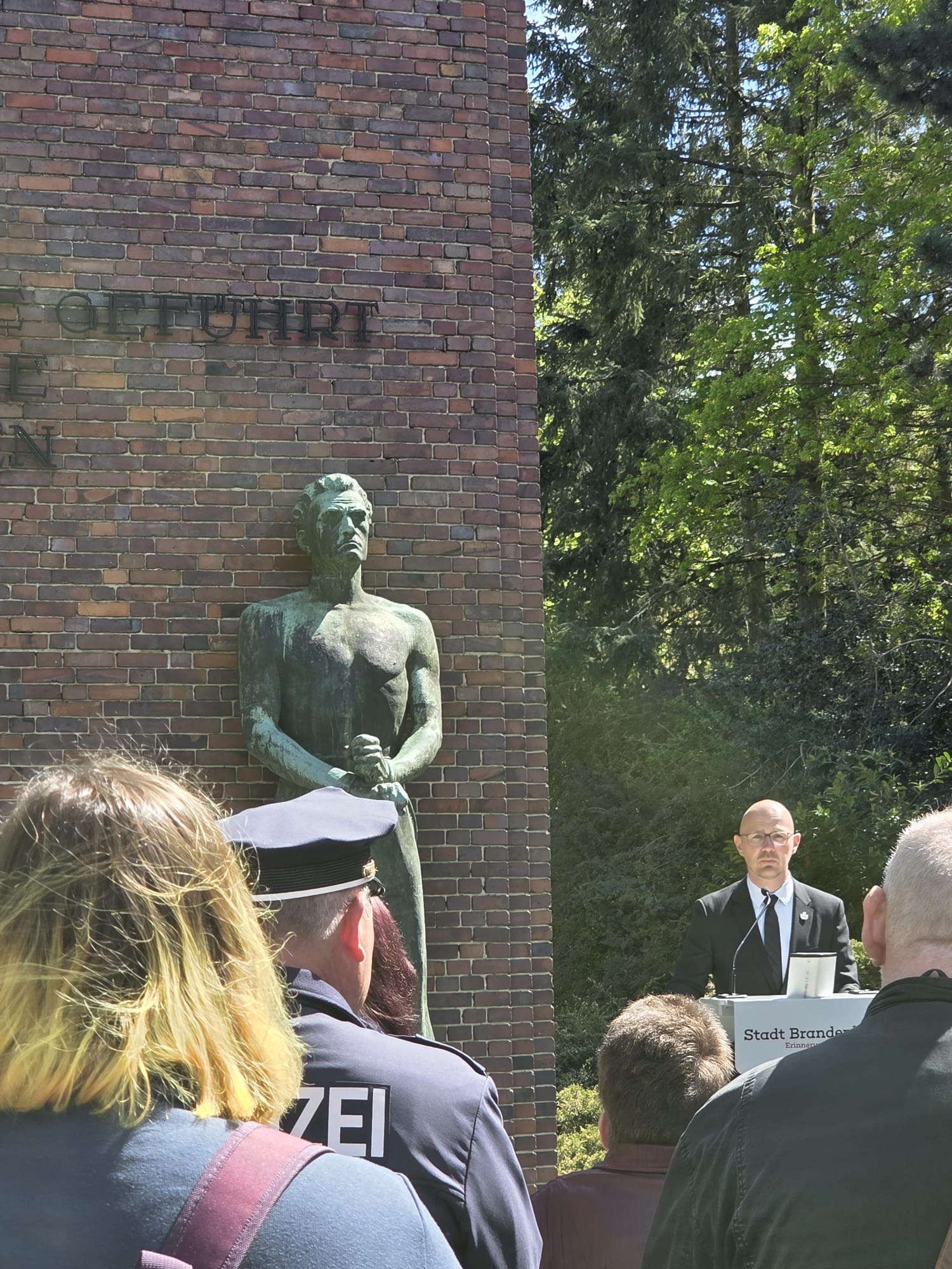 Gedenkveranstaltung_Befreiung_Zuchthaus_01