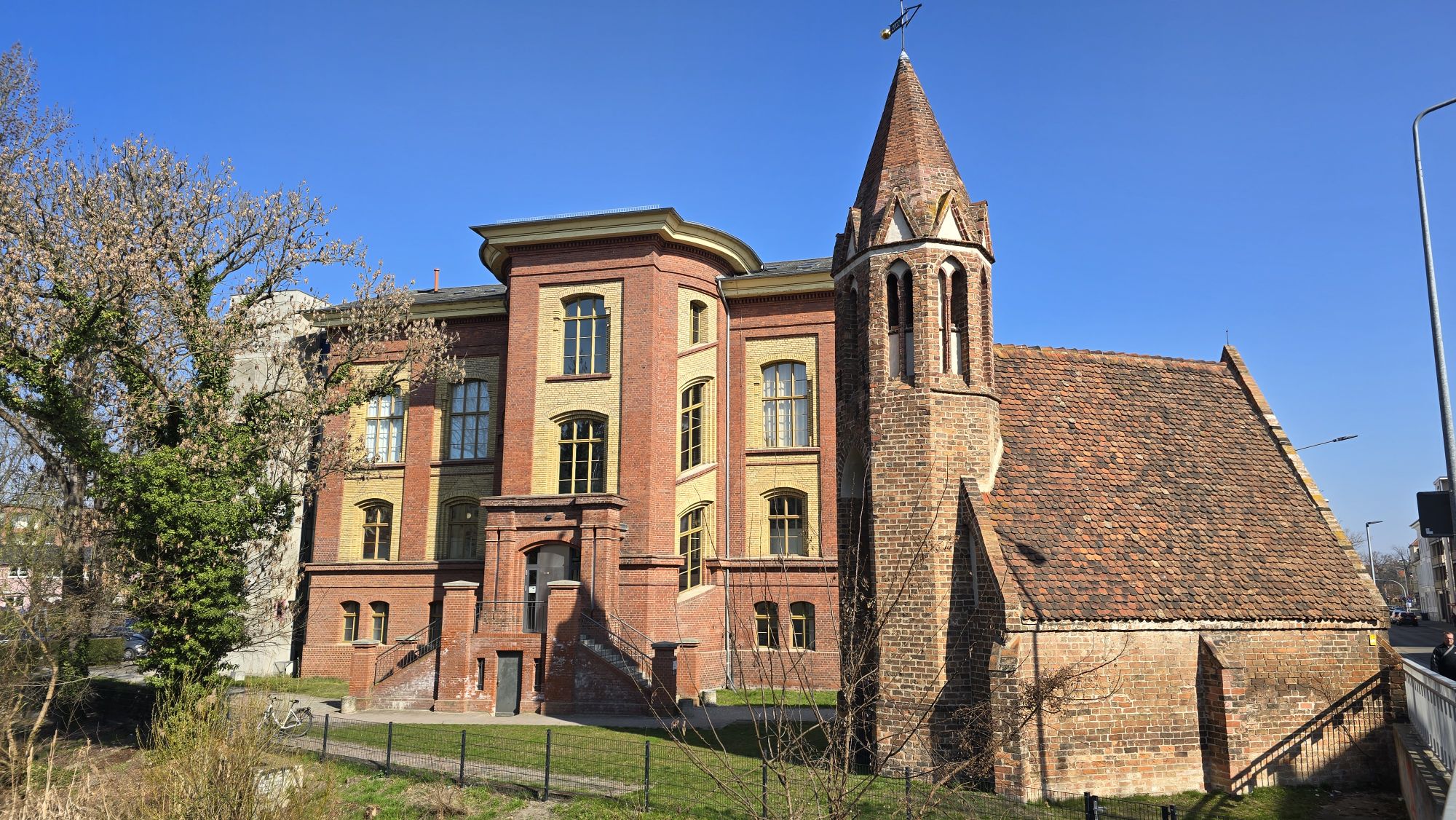 Wredowsche_Zeichenschule_Kunstschule_Verrückte_Kapelle_230326