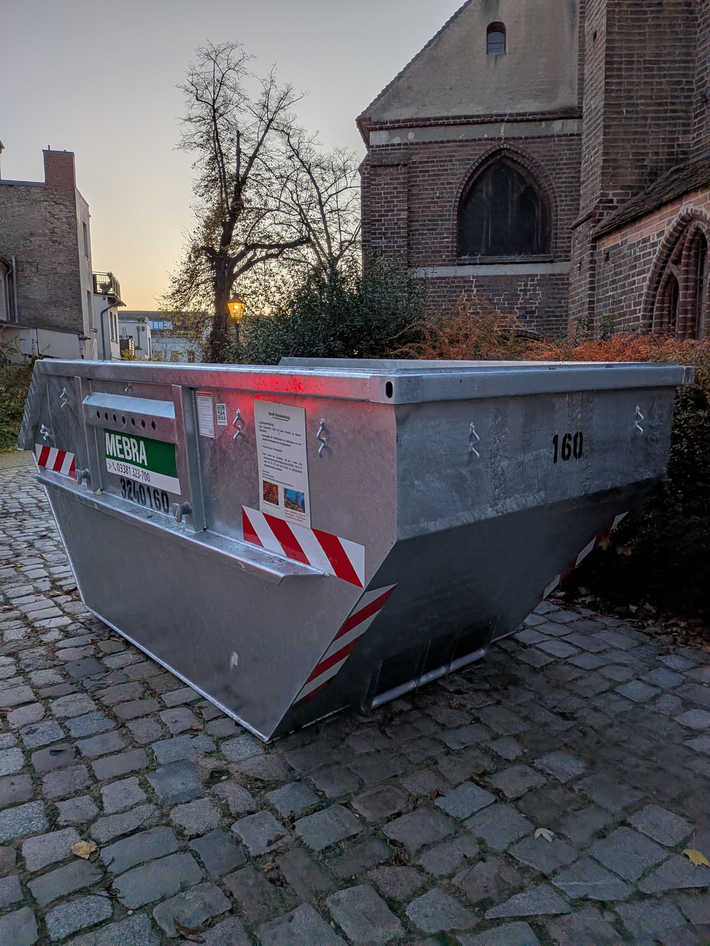 2026_10_15_PXL_20251106_154704892